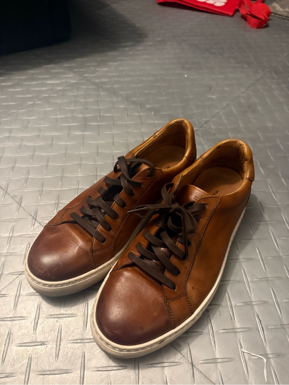 Magnanni Brown Leather Low-Top Sneakers with White Sole